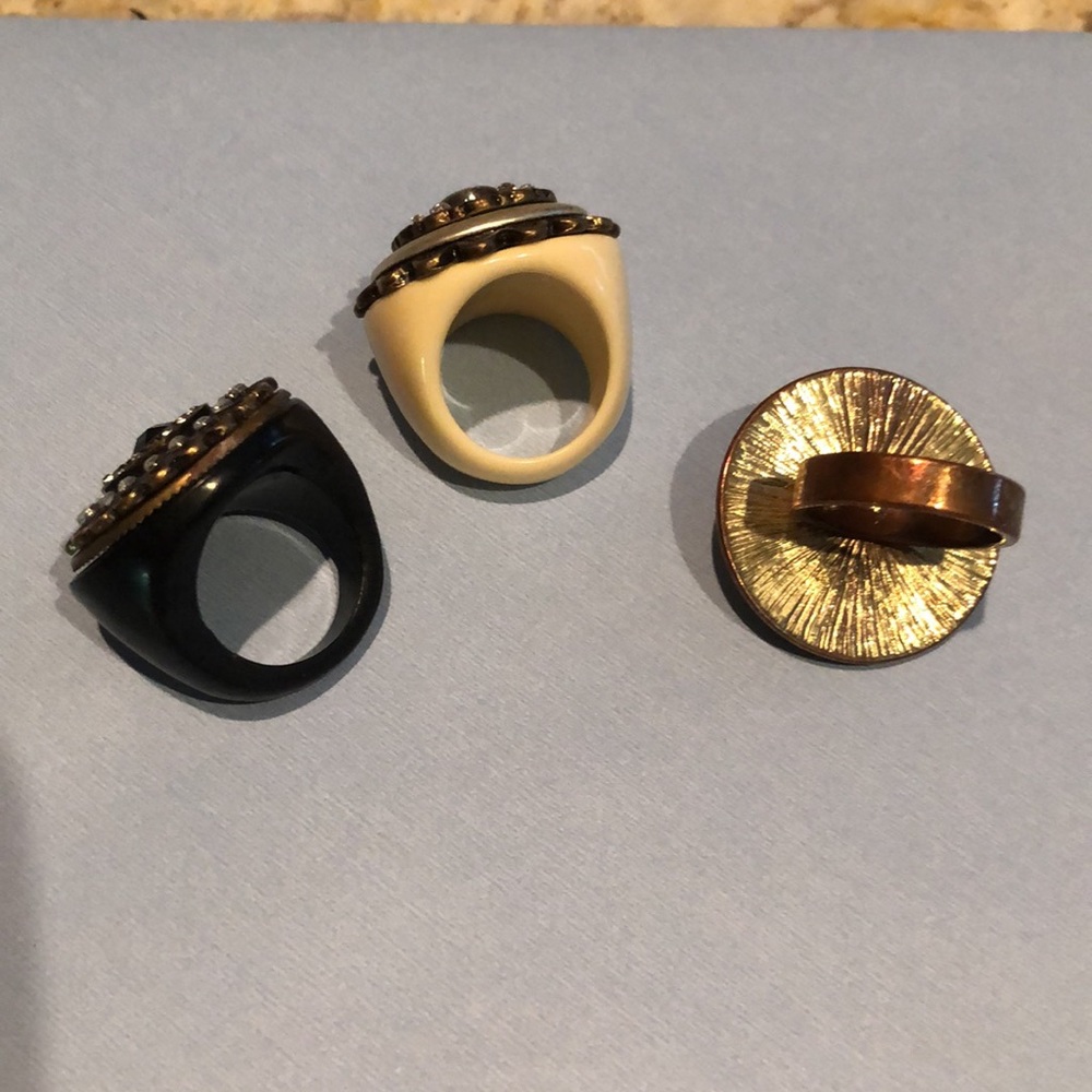 Costume Ring Set - Picture 2 of 7